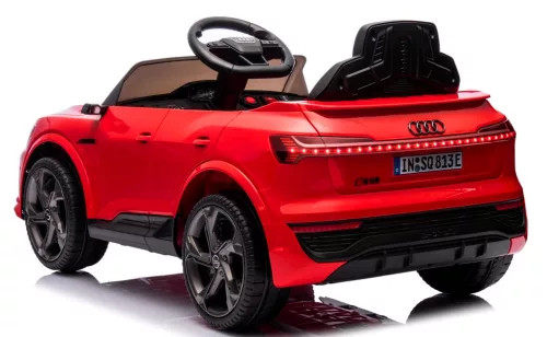 AUDI SQ8 - elektromos kisautó - piros  