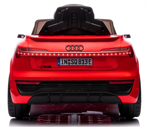 AUDI SQ8 - elektromos kisautó - piros  