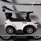 Range Rover hasonmás bébitaxi tolókarral, J4, fehér