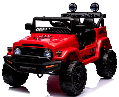 Piros Toyota FJ Cruiser licencelt elektromos kisautó
