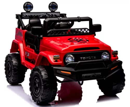 Piros Toyota FJ Cruiser licencelt elektromos kisautó